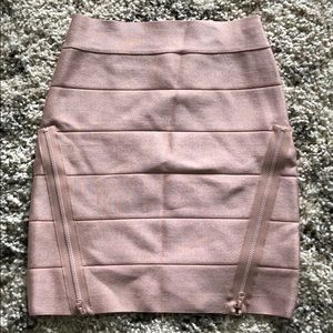 Bebe skirt